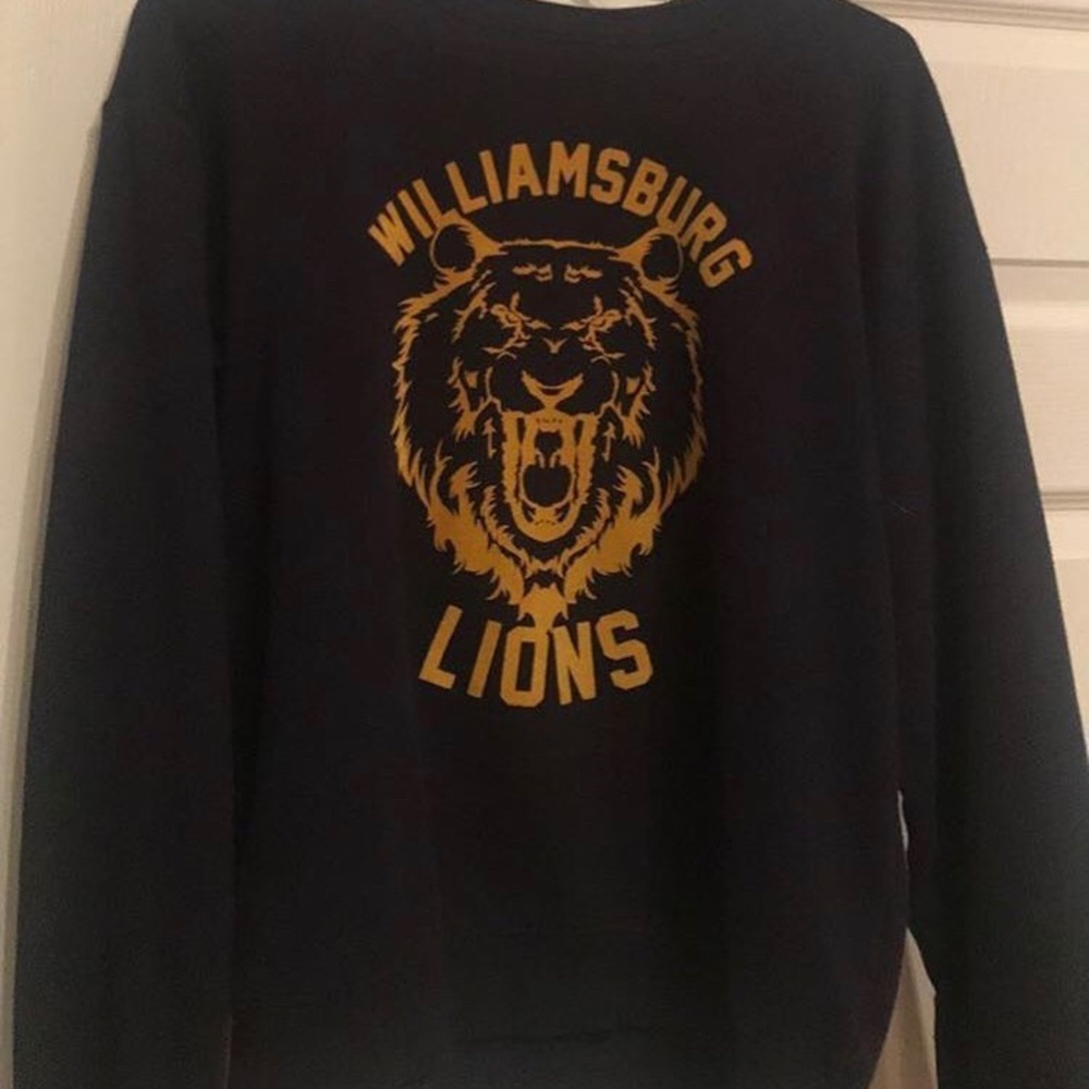 garage size medium crew neck